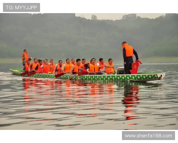 南京与重庆极限运动队赛后复盘分析各自节奏与表现的精彩对决